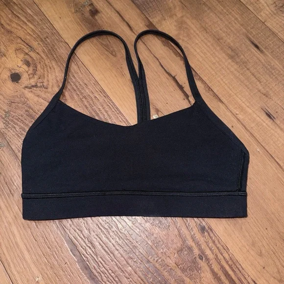 Pristine Excellent Pre-Loved Lululemon Flow Y Bra *Nulu Black Size: 4 - Picture 4 of 6